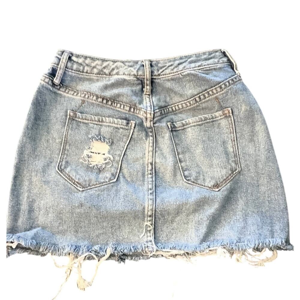 Mossimo Distressed Denim Mini Skirt β Y2K Target Find - Picture 3 of 6
